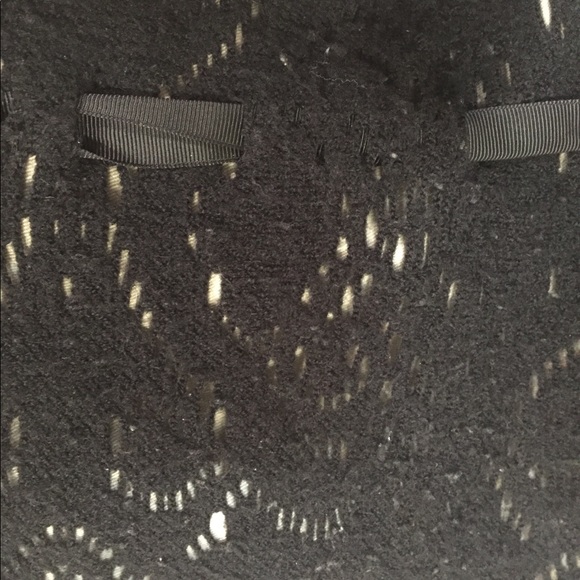 Luna Llena Black Crochet Knit Bag Purse w Ribbon - Picture 10 of 14